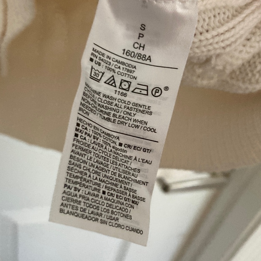 GAP Oversized Slouchy Cable-Knit Cardigan Sweater Cream Varsity 100% cotton S - Picture 5 of 9